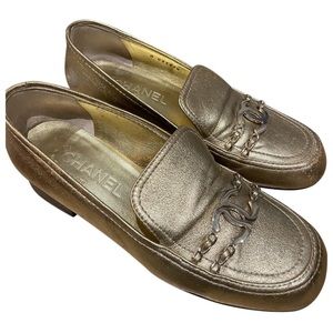 Authentic Chanel shoes gold 37 1/2
